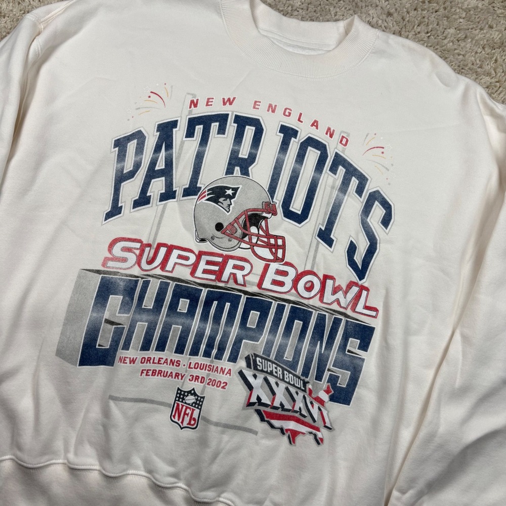 Abercrombie & Fitch New England Patriots Super Bowl XXXVI Sweatshirt M White